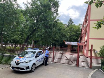 Polițiștii locali Sector 6 mențin ordinea în zonele unităților de învățământ în care se organizează examenul de Bacalaureat Național 2022